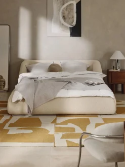 Cama tapizada en tejido bouclé Sofia