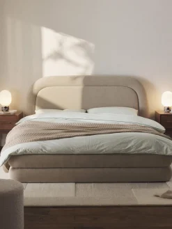 Cama tapizada Solomon