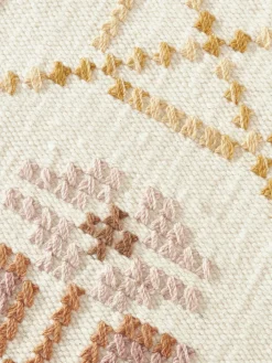 Camino artesanal de lana Nava