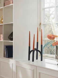 Candelabro de metal Angui