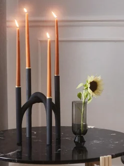 Candelabro de metal Angui