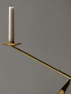 Candelabro de metal de diseño Interconnect