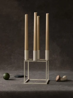 Candelabro de metal Kubus