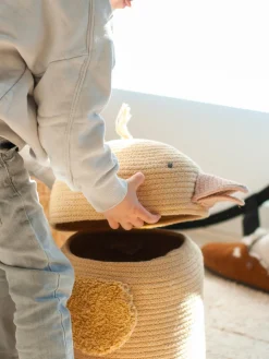 Cesta de almacenamiento artesanal con tapa Charlie the Chicken