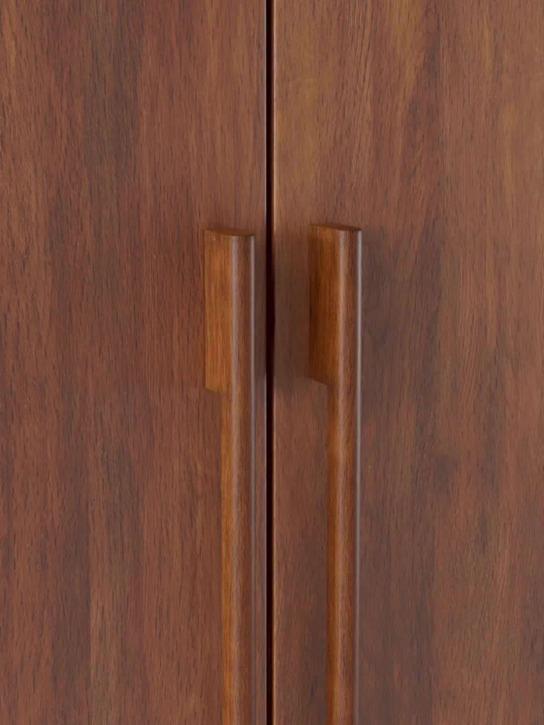 Chiffonnier de madera de mango Paul