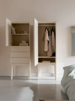 Chiffonnier de madera de roble June