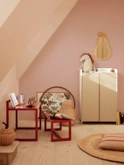 Chiffonnier de madera Still