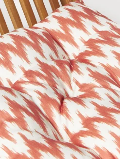 Cojín de asiento para exterior con estampado ikat Maillot