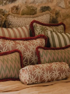 Cojín de exterior reversible artesanal Laura & Maya