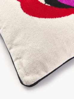 Cojín decorativo artesanal de lana con motivo de labios Full Dose