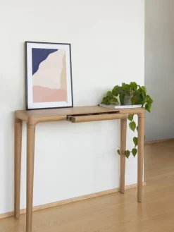 Consola de madera de roble con cajón Heart'n'Soul