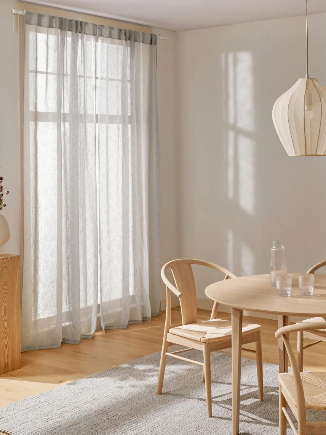 Cortinas semitransparente con cinta de lazo Gardine Ibiza, 2 uds.