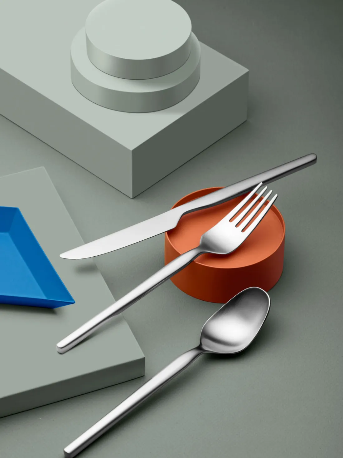 Cubertería satinada Dorotea, 4 comensales (16 pzas.)