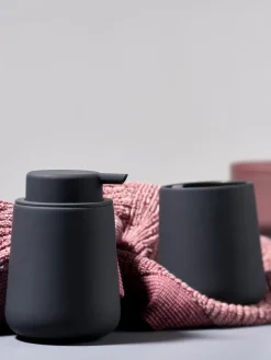 Dosificador de jabón de porcelana Nova One