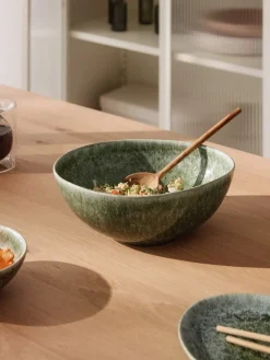 Ensaladera artesanal con forma orgánica Macey