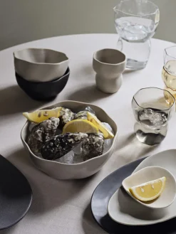 Ensaladera con forma orgánica artesanal Limfjord