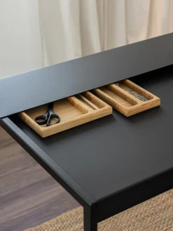 Escritorio artesanal de metal Donna