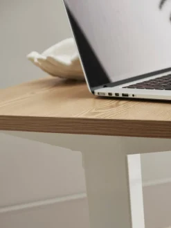 Escritorio regulable en altura Lea