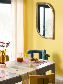 Espejo de pared de forma orgánica Abam