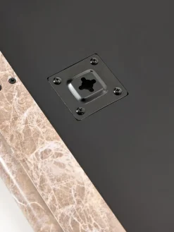 Espejo de pared de forma orgánica Abam