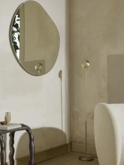 Espejo de pared Pond, tamaños diferentes