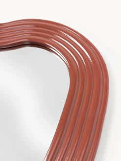 Espejo de pie con marco ondulado Cosimo