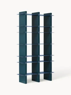 Estantería alta con elementos de metal Rami