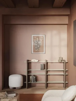 Estantería con elementos de metal Rami