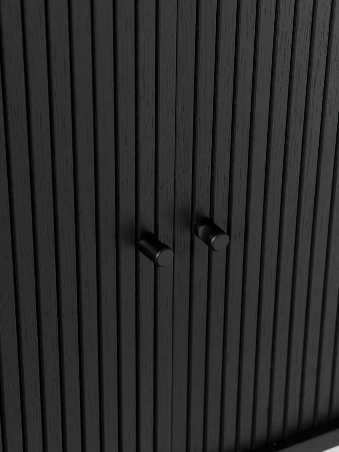 Estantería con frente acanalado Calary