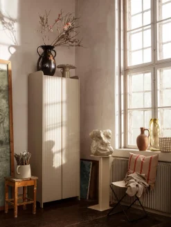 Estantería de madera Still