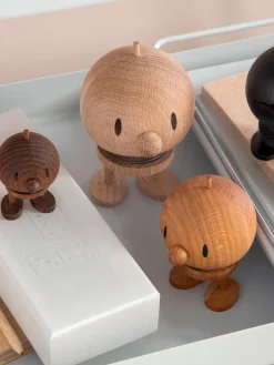 Figura de madera de roble ahumado Hoptimist Bumble