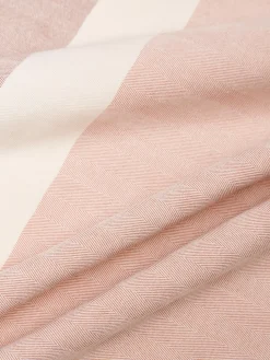 Fouta con flecos decorativos Indra