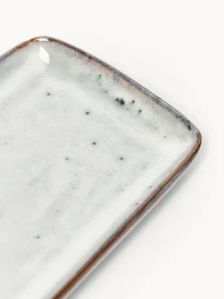 Fuente artesanal de gres Nordic Sand, 35 cm