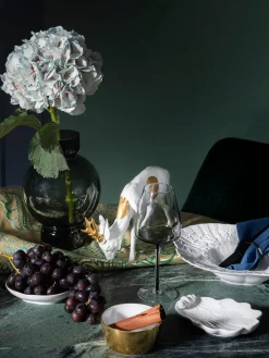 Fuente artesanal de porcelana Swan