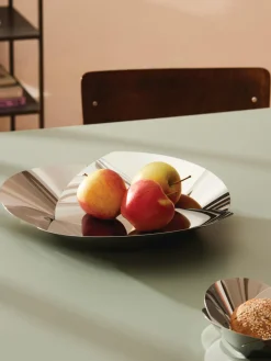 Fuente de acero inoxidable Resonance