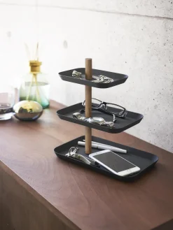 Fuente de metal Tower