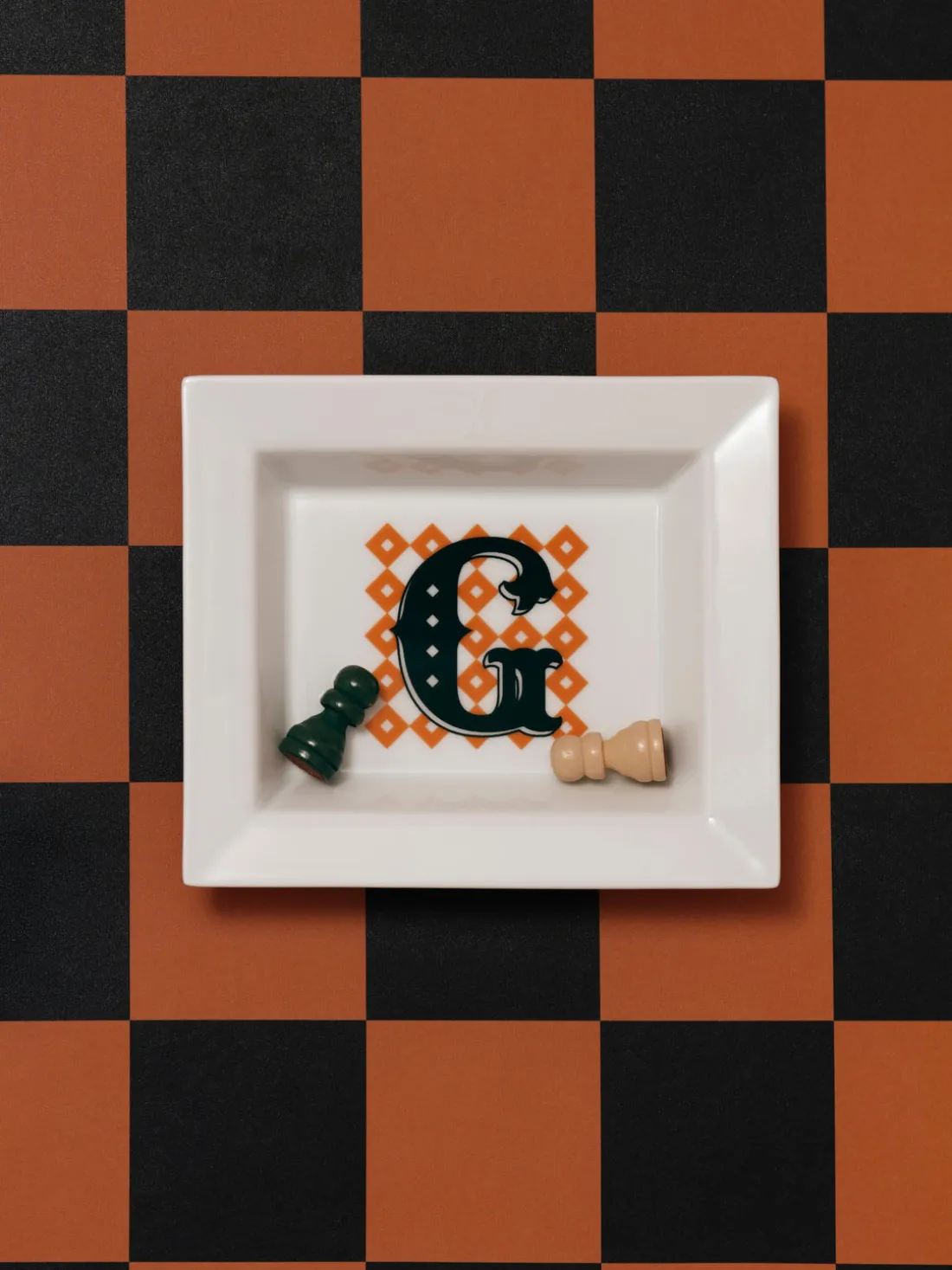 Fuente decorativa artesanal Westwing Collection | MEISSEN Initials