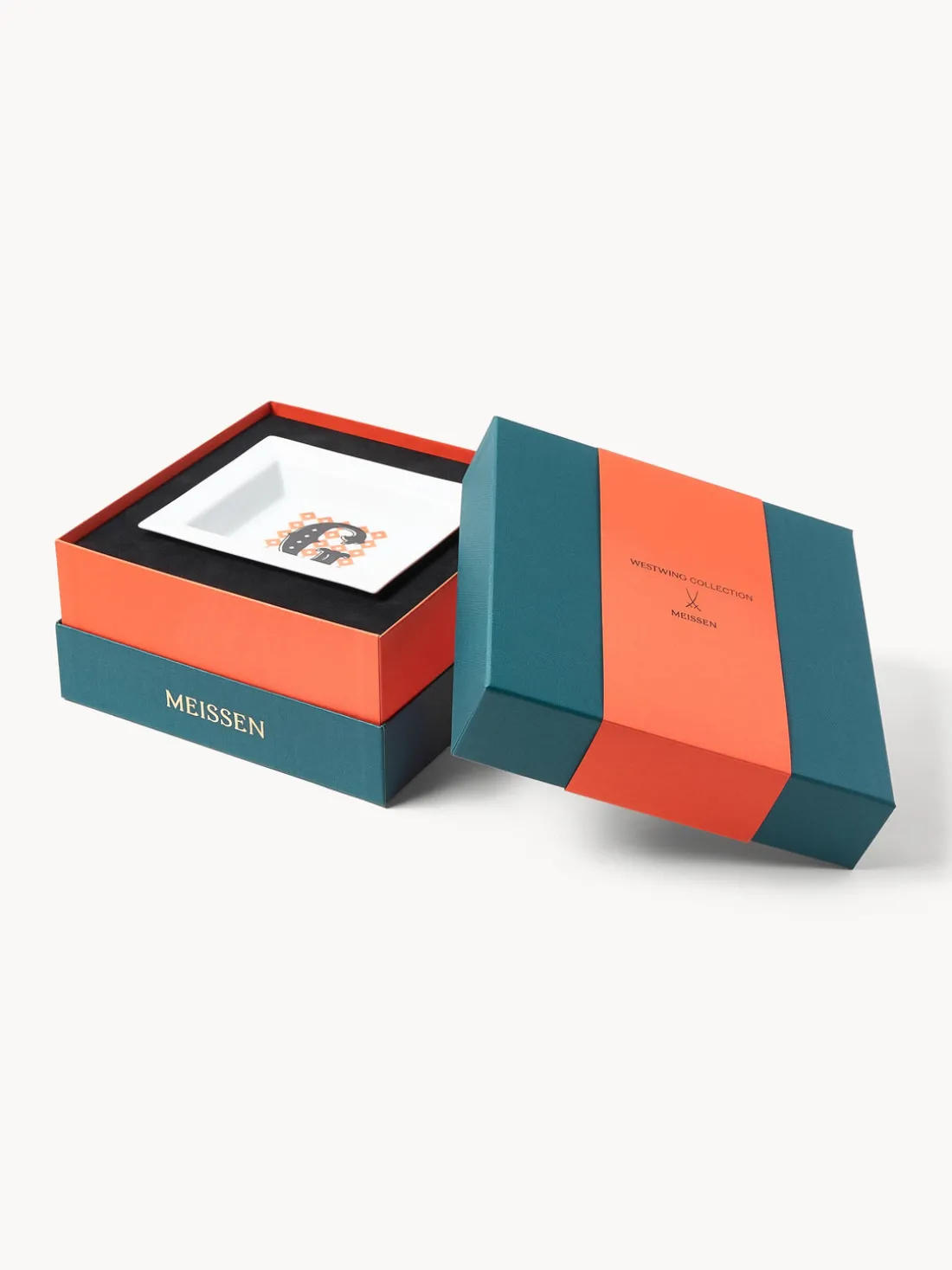 Fuente decorativa artesanal Westwing Collection | MEISSEN Initials