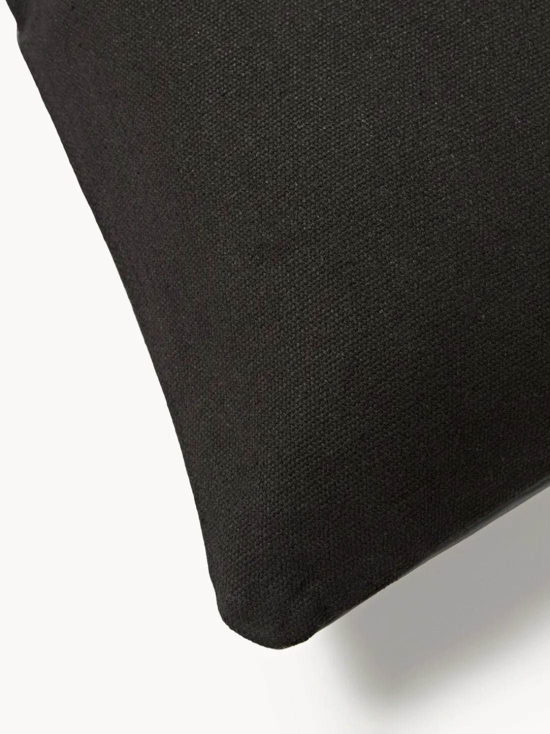 Funda de almohada artesanal de cuero Raven