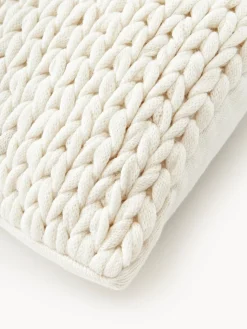 Funda de cojín artesanal de punto grueso Adyna