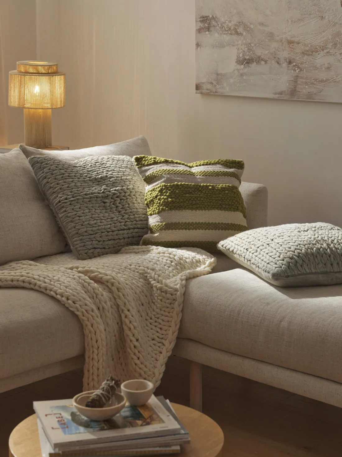 Funda de cojín artesanal de punto grueso Adyna