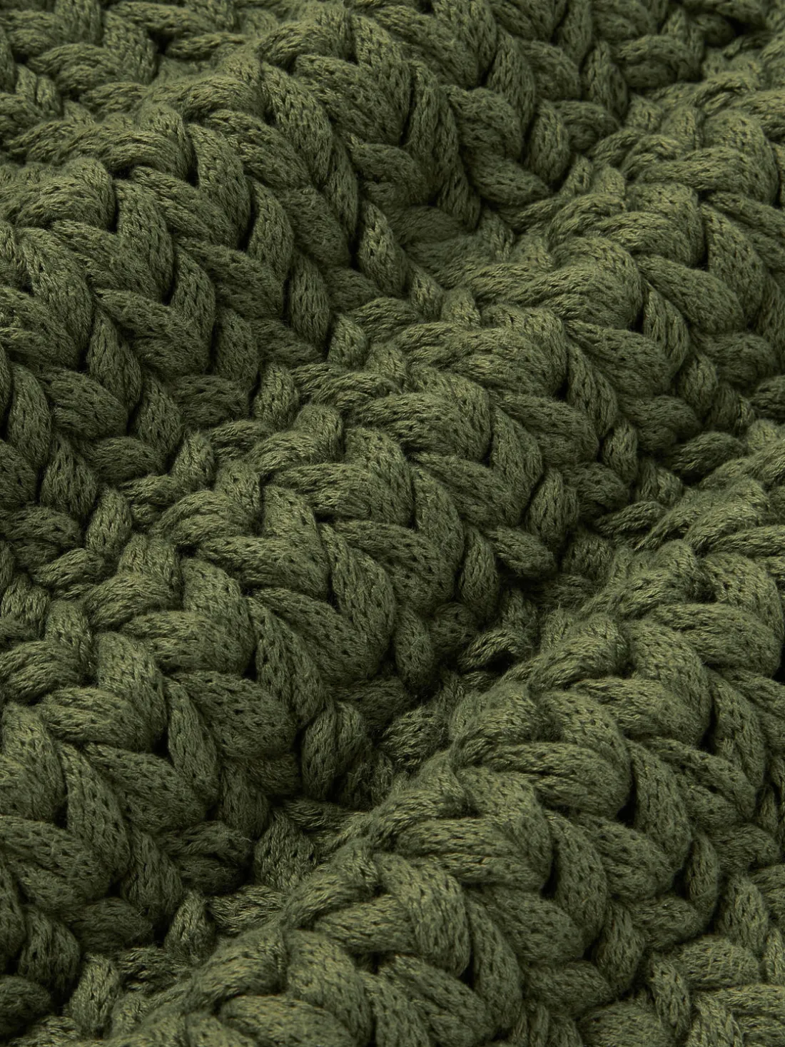 Funda de cojín artesanal de punto grueso Adyna, 30x50 cm