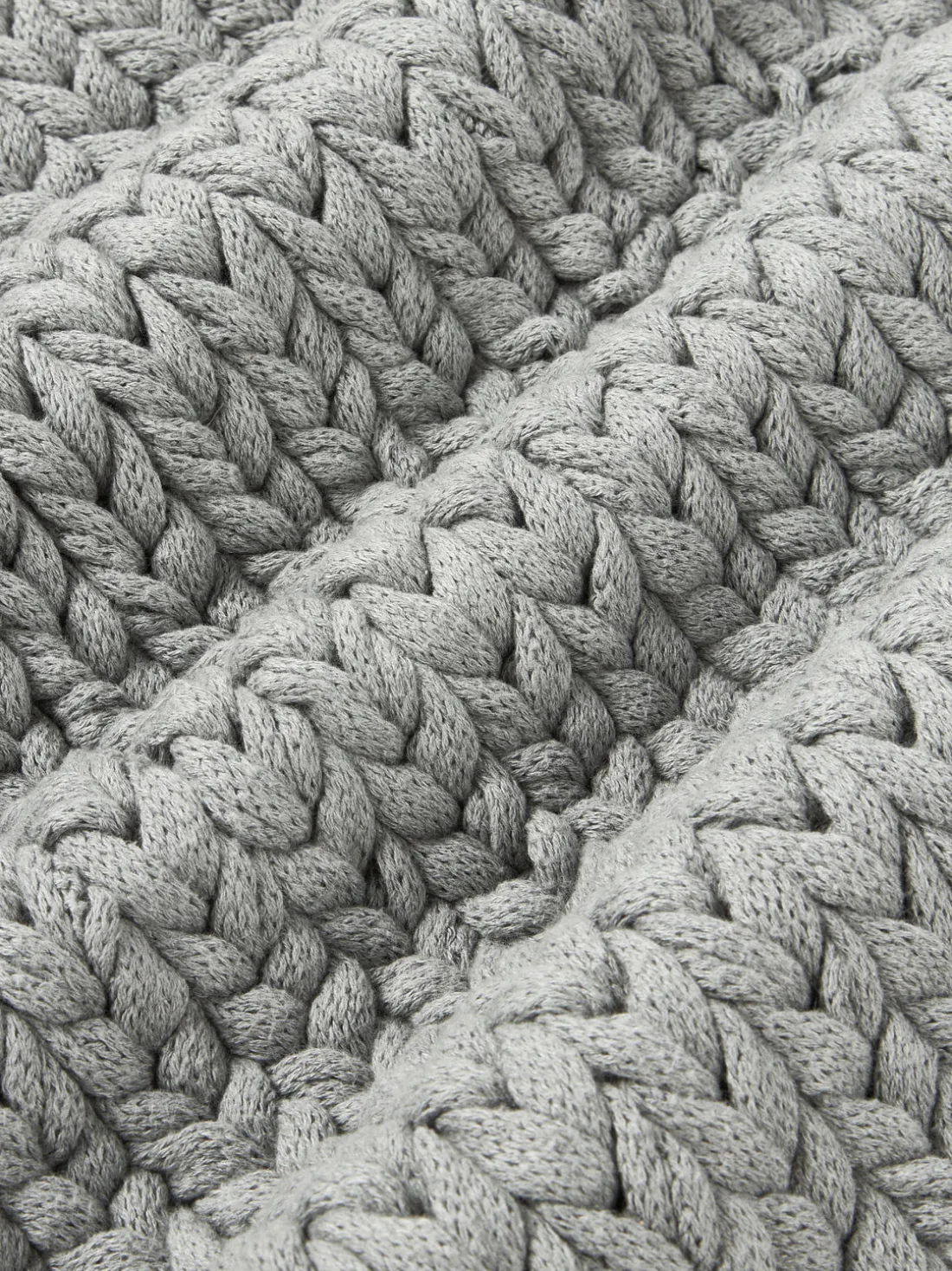 Funda de cojín artesanal de punto grueso Adyna