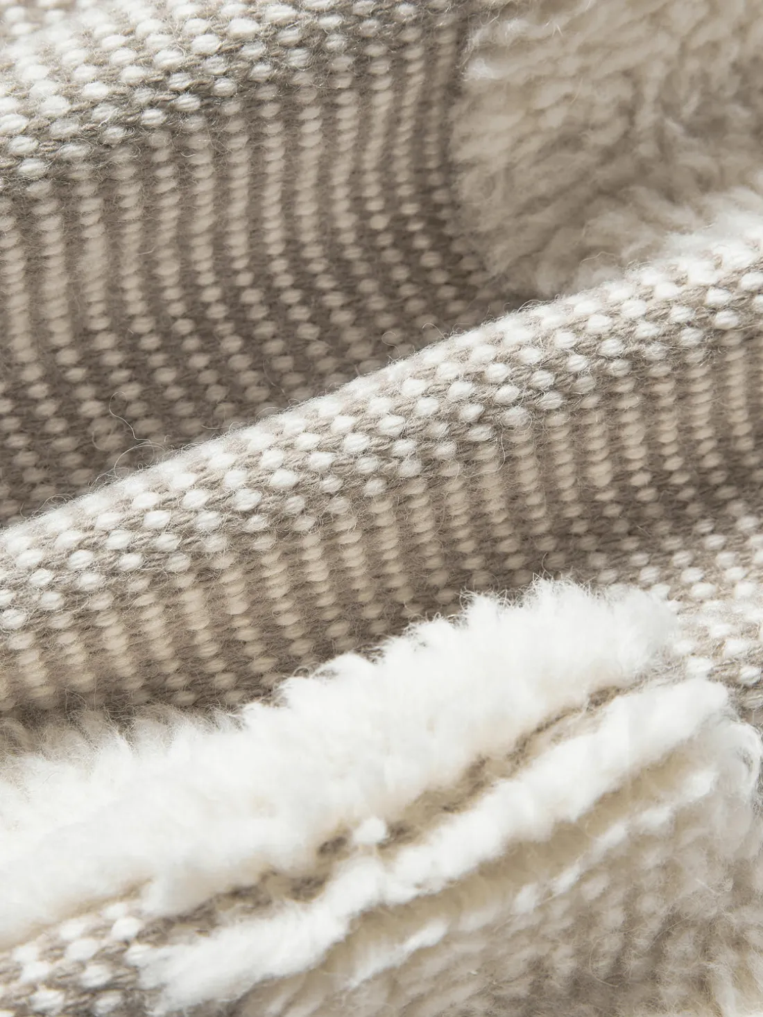 Funda de cojín artesanal Wool