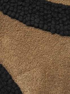 Funda de cojín bordada de algodón texturizada Reza