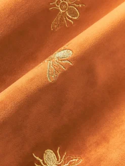 Funda de cojín bordada de terciopelo Nora