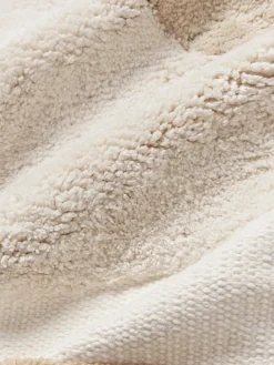 Funda de cojín capitoné con mechones decorativos Malu