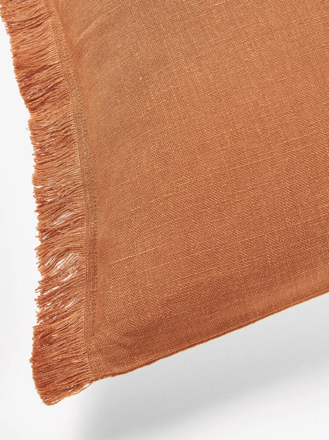 Funda de cojín de lino con flecos Luana