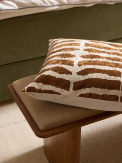 Funda de cojín de viscosa estampada en tejido jacquard Dejan