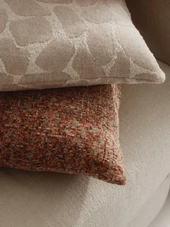 Funda de cojín en tejido bouclé y chenilla Nenda